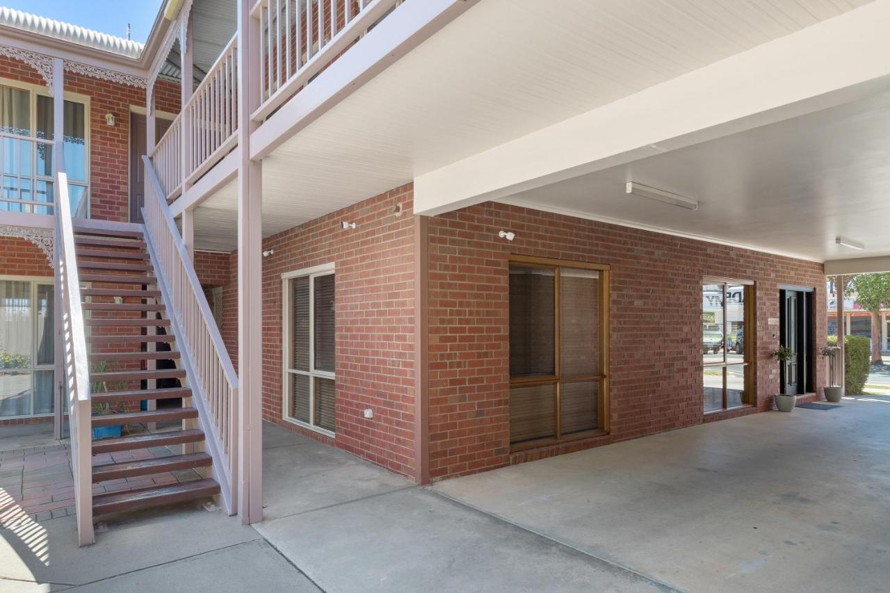 Burke And Wills Motor Inn Swan Hill Zewnętrze zdjęcie