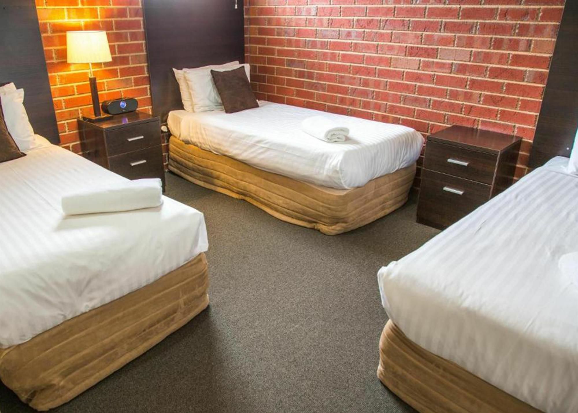 Burke And Wills Motor Inn Swan Hill Zewnętrze zdjęcie